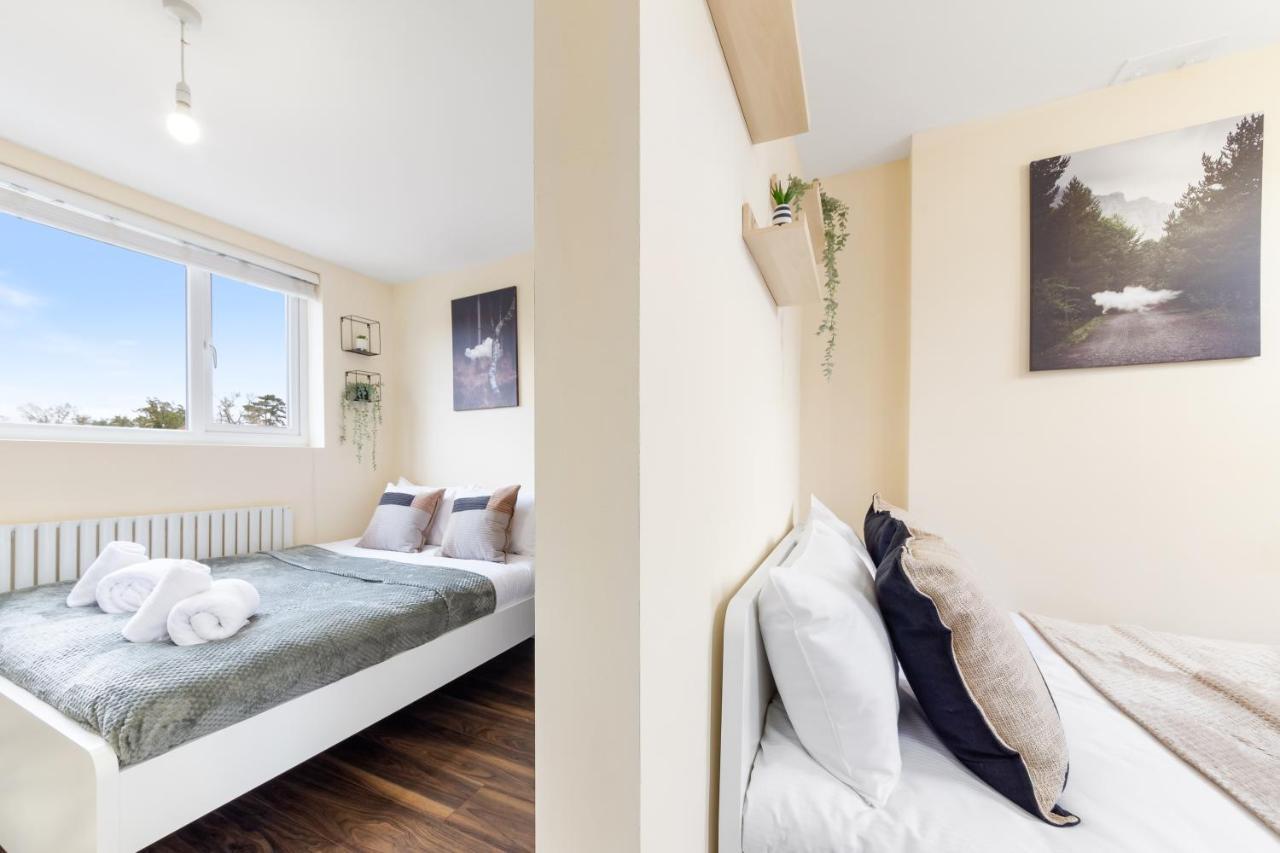 Twickenham Homes Isleworth Esterno foto