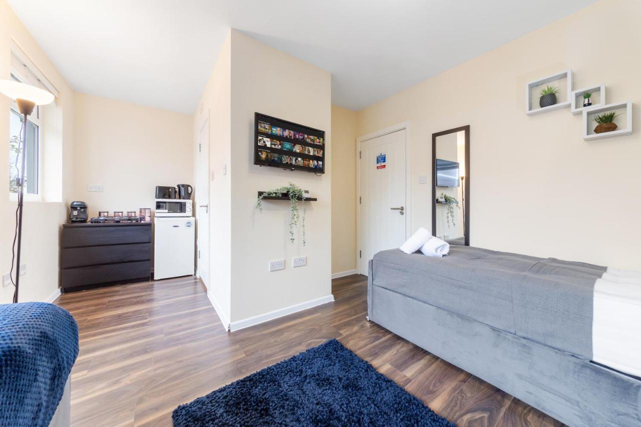 Twickenham Homes Isleworth Esterno foto